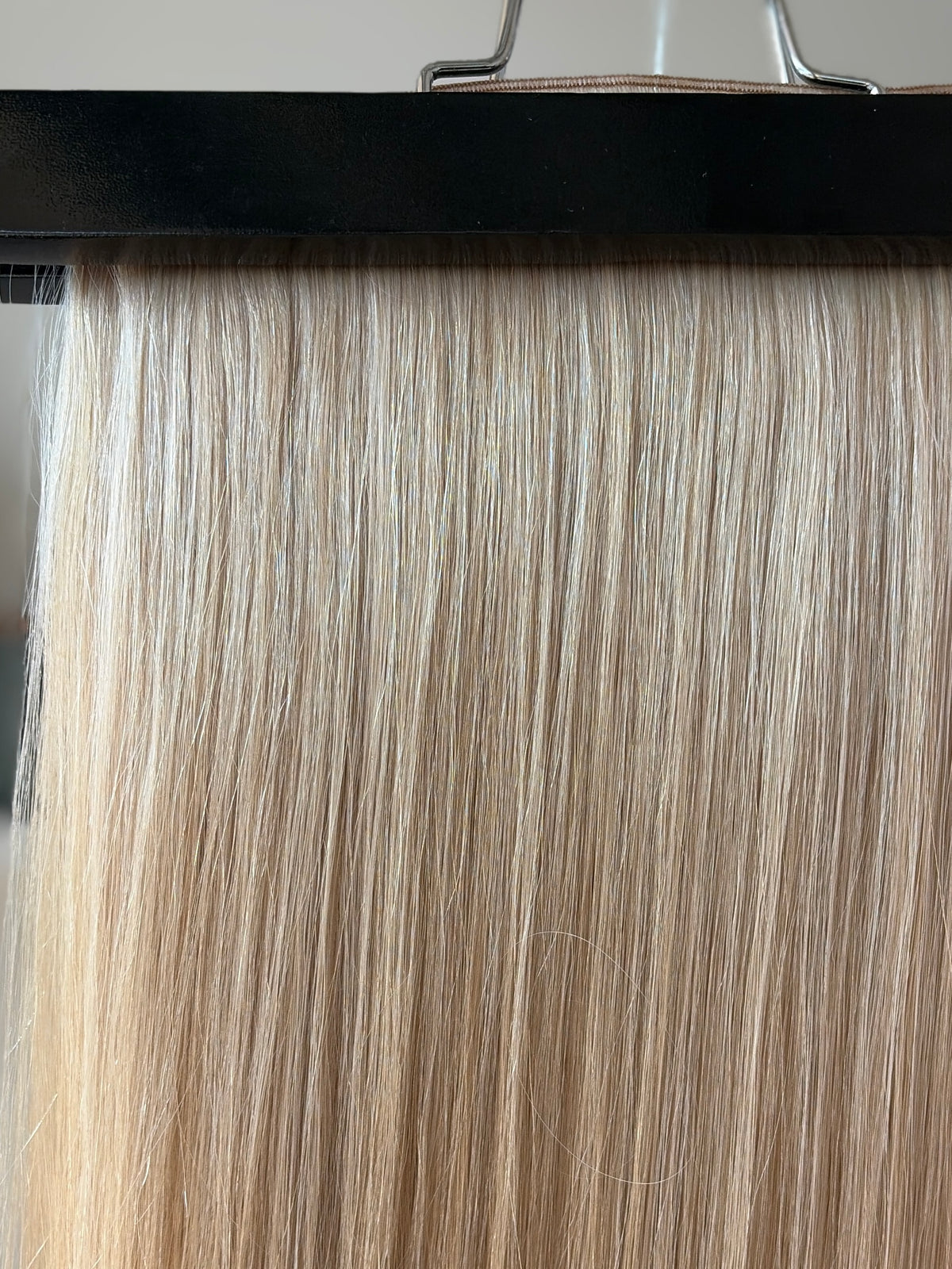 22" GENIUS WEFT