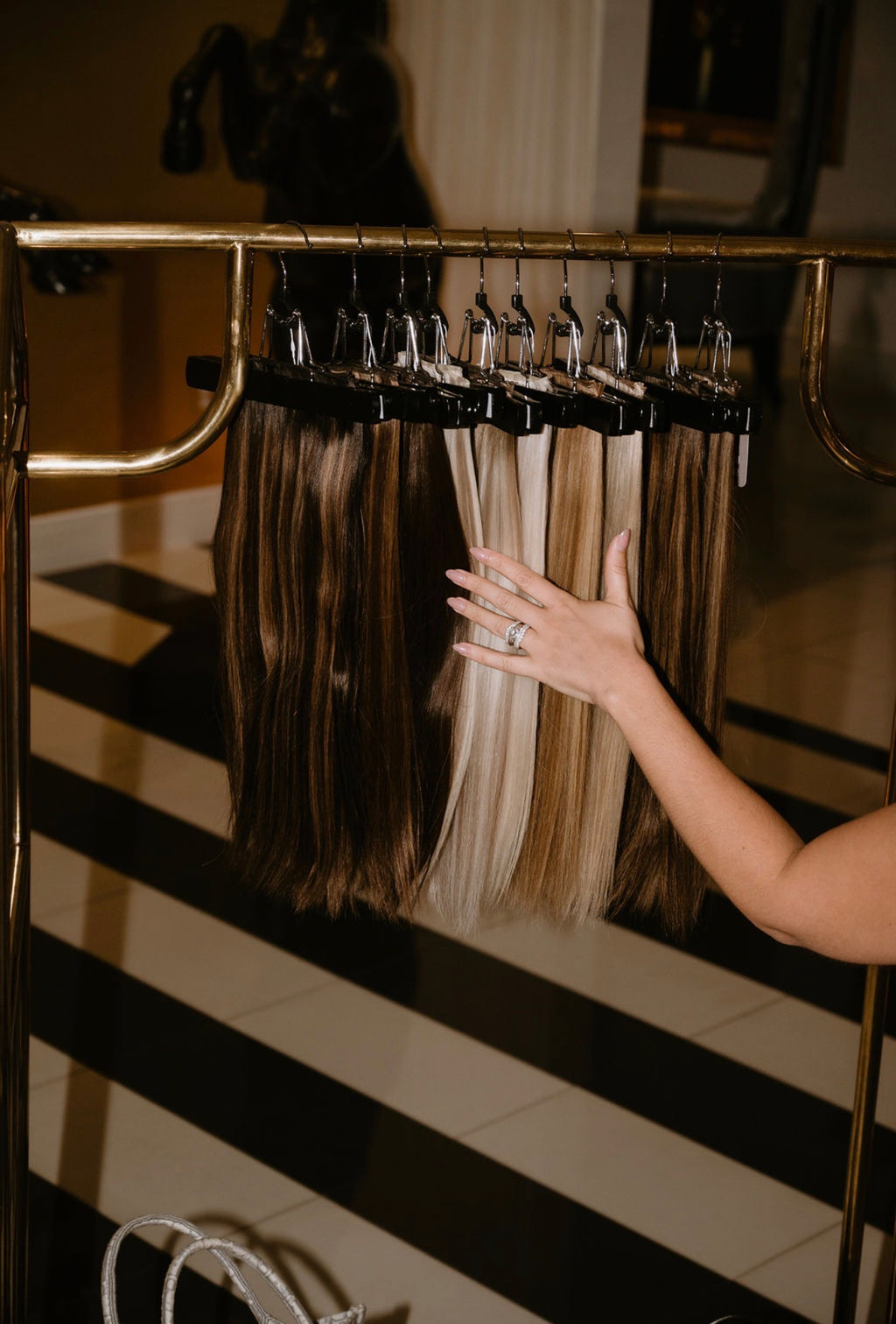 24" GENIUS WEFT
